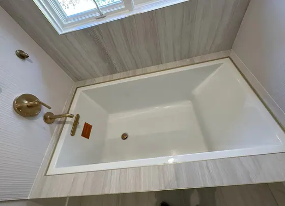 Bathtub & Tile Surround — American Remodeling project gallery